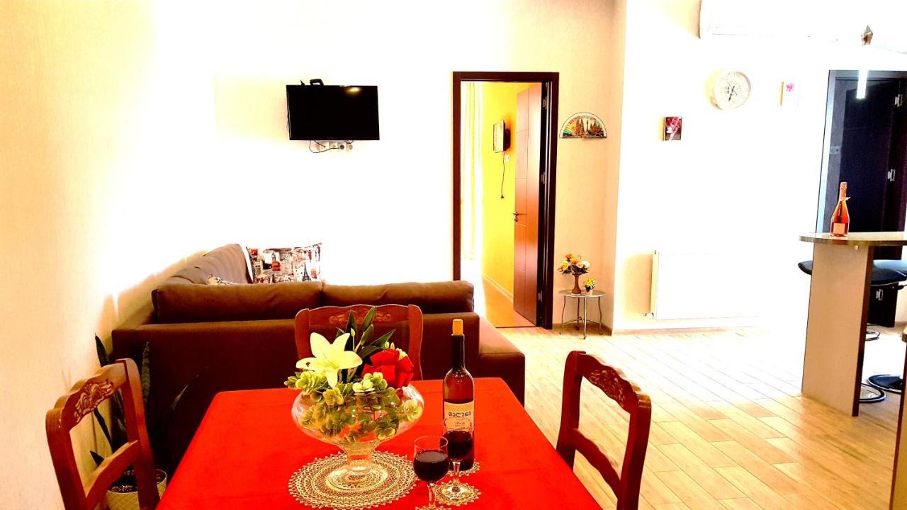 Fantaflat Old Tbilisi Apartment Exterior foto